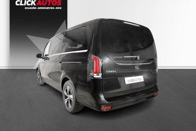 Usado Mercedes 220 Avantgarde 163 CV (119 kW) 2024 Berlina