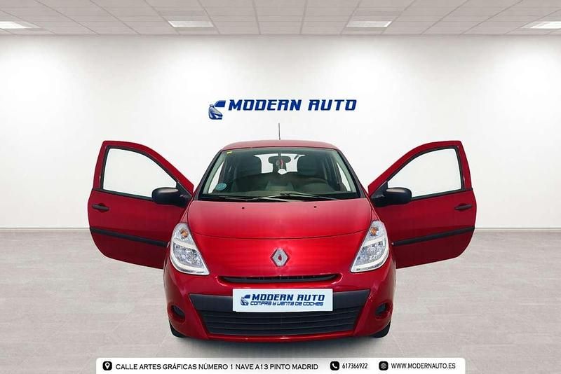 Usado Renault Clio II Business 75 CV (55 kW) 2011 Burdeos Utilitario