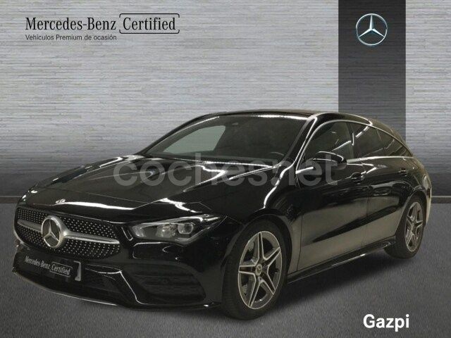 Negro noche Usado 2021 Mercedes CLA200 Shooting Brake Familiar | 29.900 € (Un poco caro) - Imagen 1/4