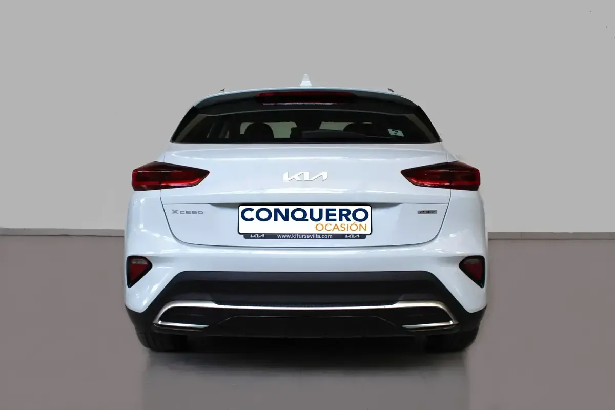 Usado Kia XCeed 141 CV (103 kW) 2023 Blanco SUV