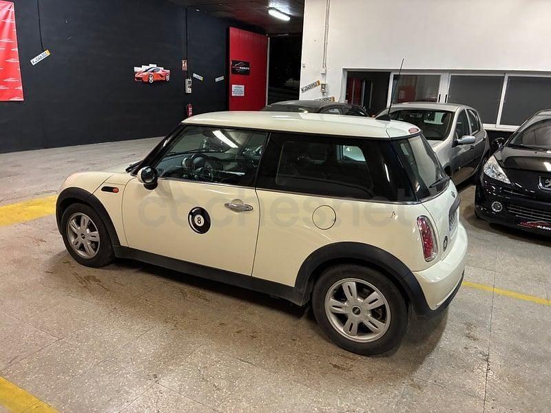 Usado Mini ONE 90 CV (66 kW) 2007 Blanco Utilitario