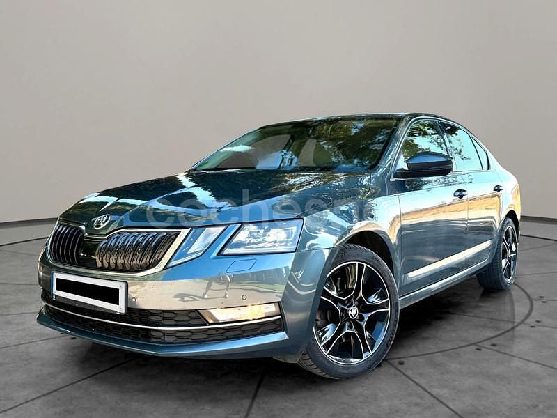 Gris / plata Usado 2018 Skoda Octavia RS Berlina | 16.990 € (Precio justo) - Imagen 1/4