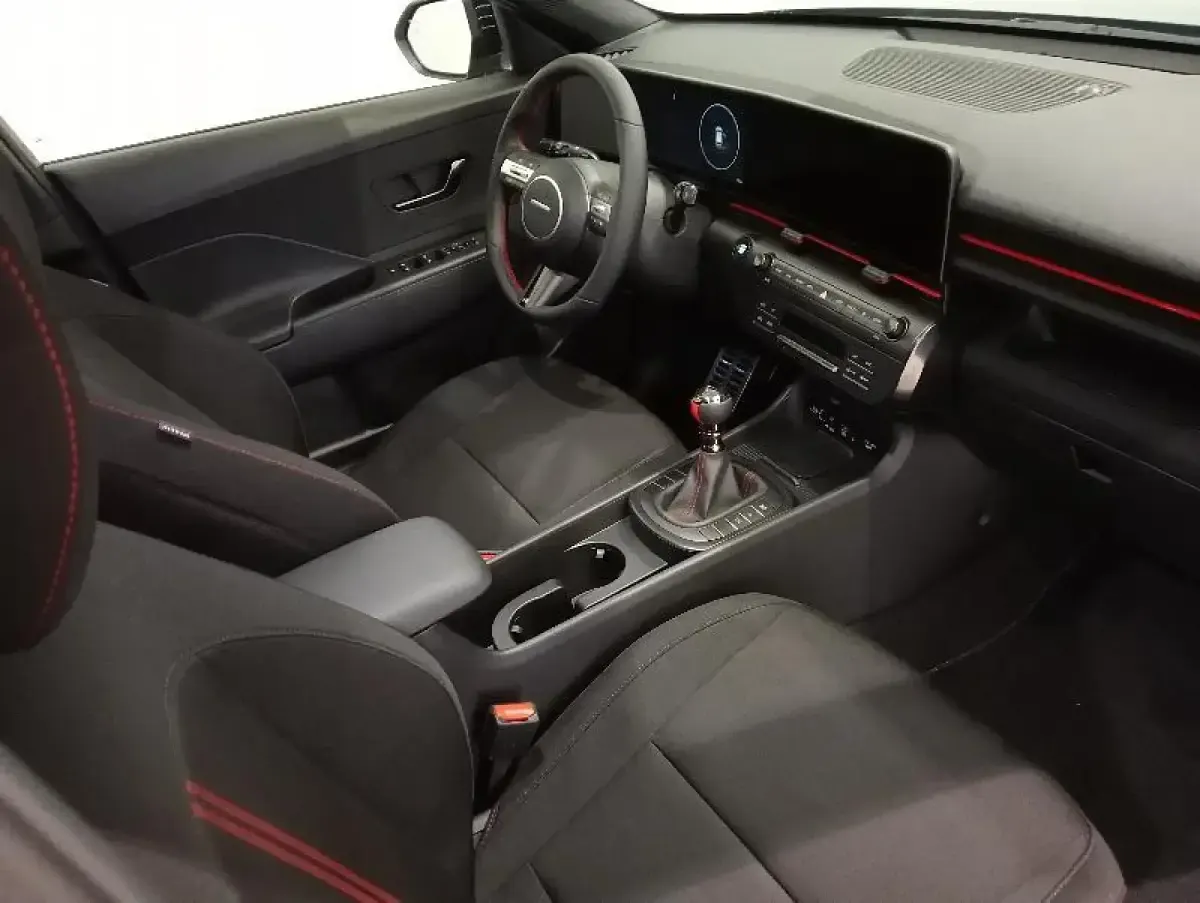 Nuevo Hyundai Kona N Line 138 CV (101 kW) 2026 Gris/plata SUV