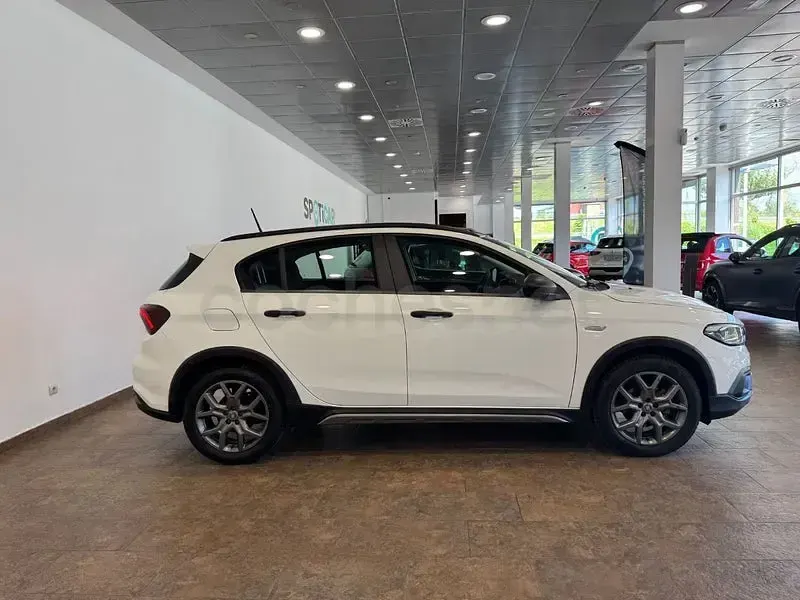 Usado Fiat Tipo City Life 101 CV (74 kW) 2021 Blanco Berlina