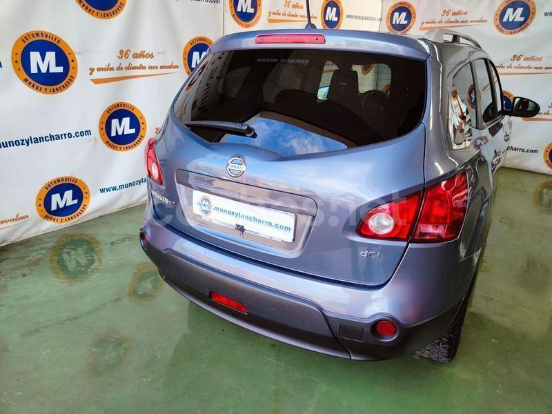 Usado Nissan Qashqai +2 Visia 150 CV (110 kW) 2010 Violeta / lila SUV