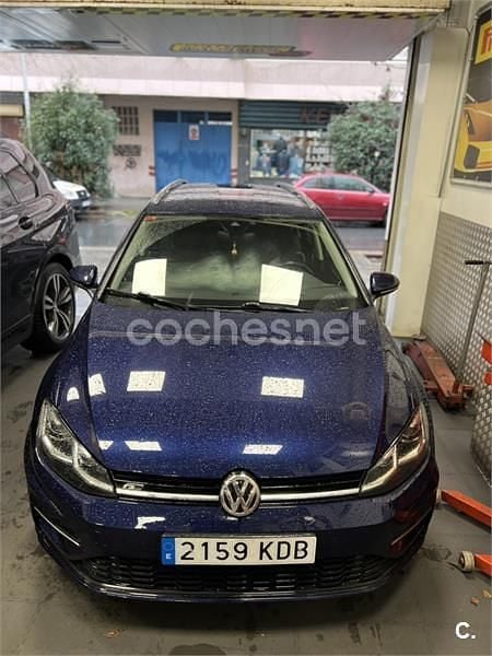 Usado VW Golf VII Advance 150 CV (110 kW) 2017 Azul Familiar