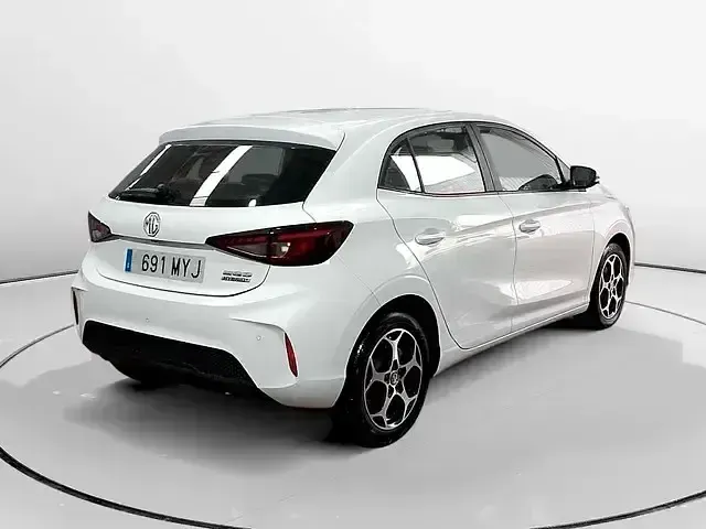 Usado MG MG3 195 CV (143 kW) 2025 Blanco Utilitario