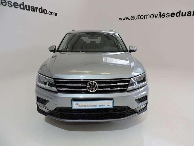 Usado VW Tiguan Allspace Comfortline 150 CV (110 kW) 2019 Gris SUV
