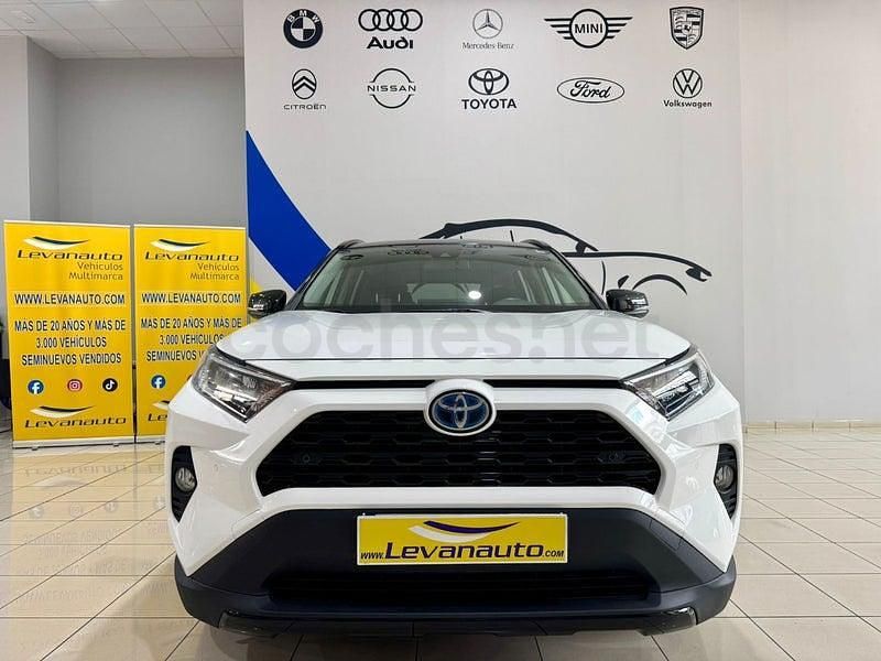 Usado Toyota RAV4 Hybrid Advance 222 CV (163 kW) 2021 Blanco SUV