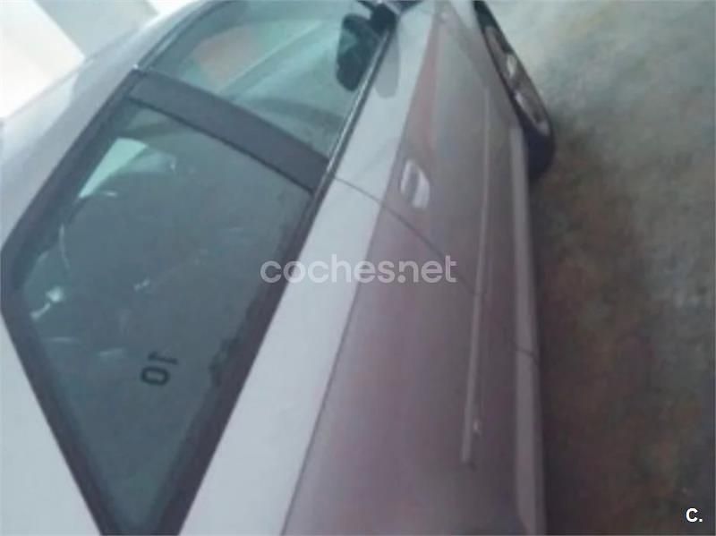 Gris / plata Usado 2007 Audi A3 Ambition Berlina | 7750 € (Un poco caro) - Imagen 1/3