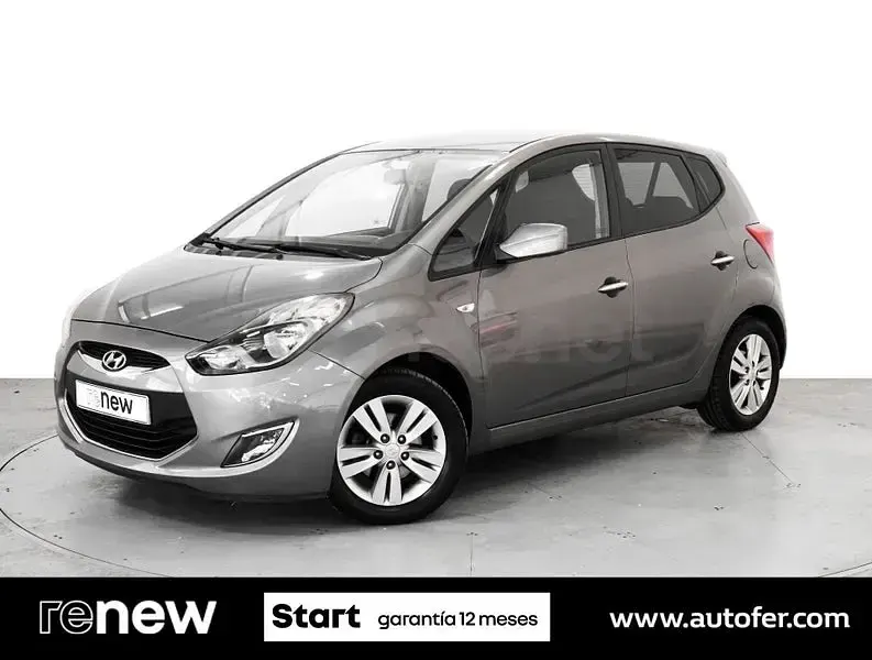 Usado Hyundai ix20 90 CV (66 kW) 2013 Gris / plata Utilitario