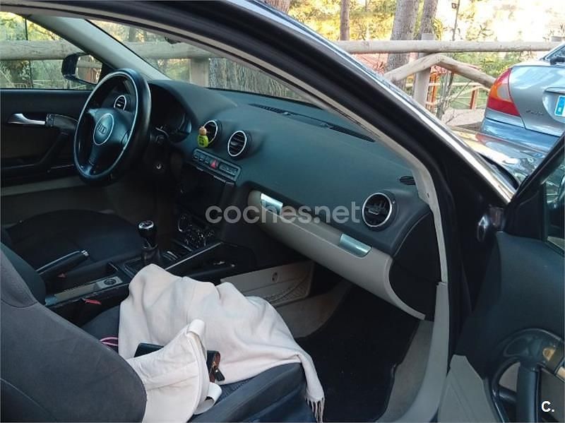 Usado Audi A3 Ambition 150 CV (110 kW) 2004 Negro Berlina