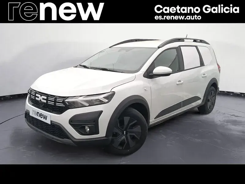 Usado Dacia Jogger Expression 100 CV (73 kW) 2025 Blanco Monovolumen