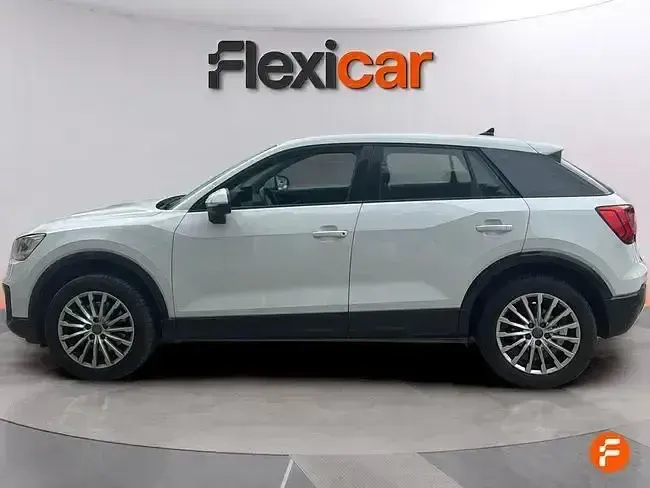 Usado Audi Q2 Design 116 HP (85 kW) 2018 Branco SUV
