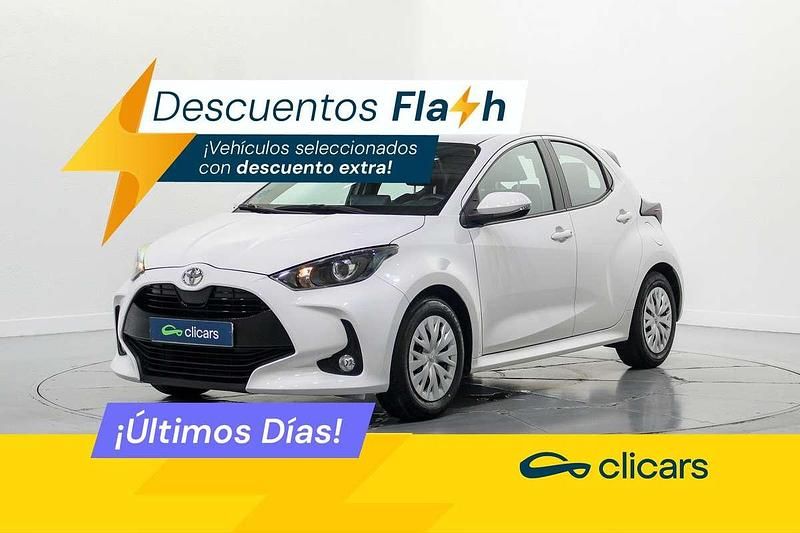 Blanco Usado 2022 Toyota Yaris Business Edition Utilitario | 13.590 € (Precio justo) - Imagen 1/4
