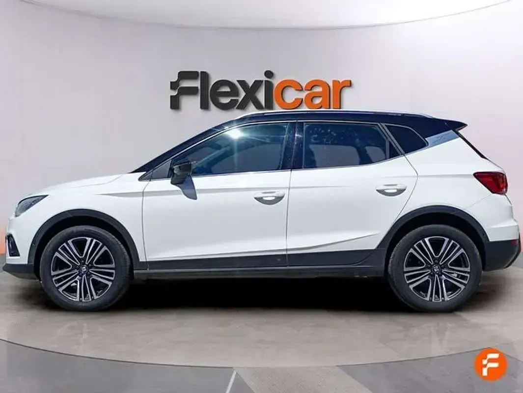 Usado Seat Arona Style 116 CV (85 kW) 2018 Blanco SUV