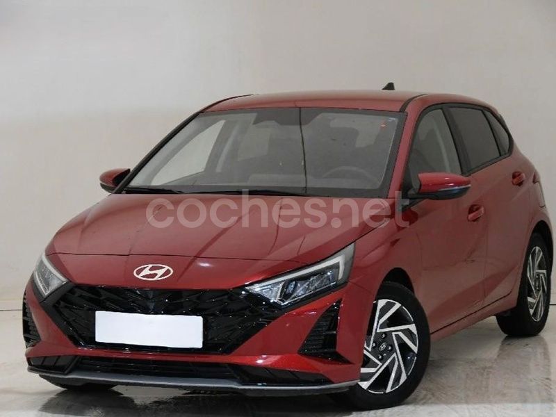 Rojo Usado 2023 Hyundai i20 Berlina | 19.500 € (Un poco caro) - Imagen 1/4