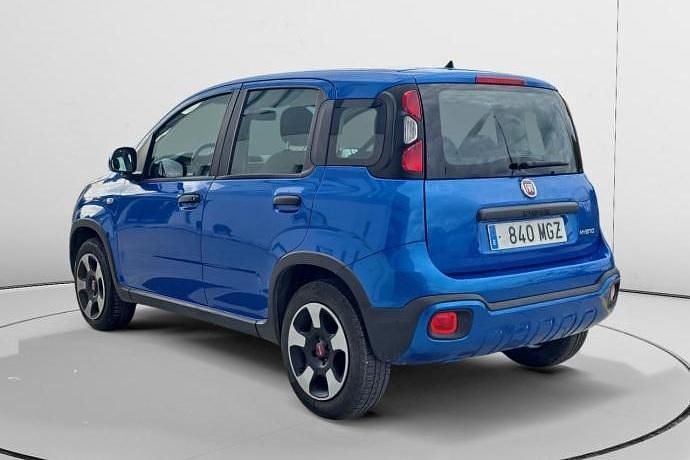 Usado Fiat Panda Cross Cross 69 CV (50 kW) 2023 Utilitario