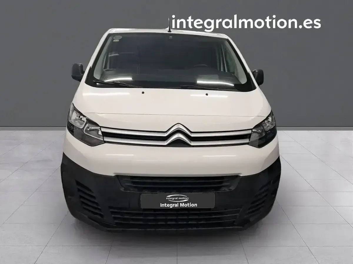 Usado Citroën Jumpy 122 CV (89 kW) 2018 Blanco Monovolumen