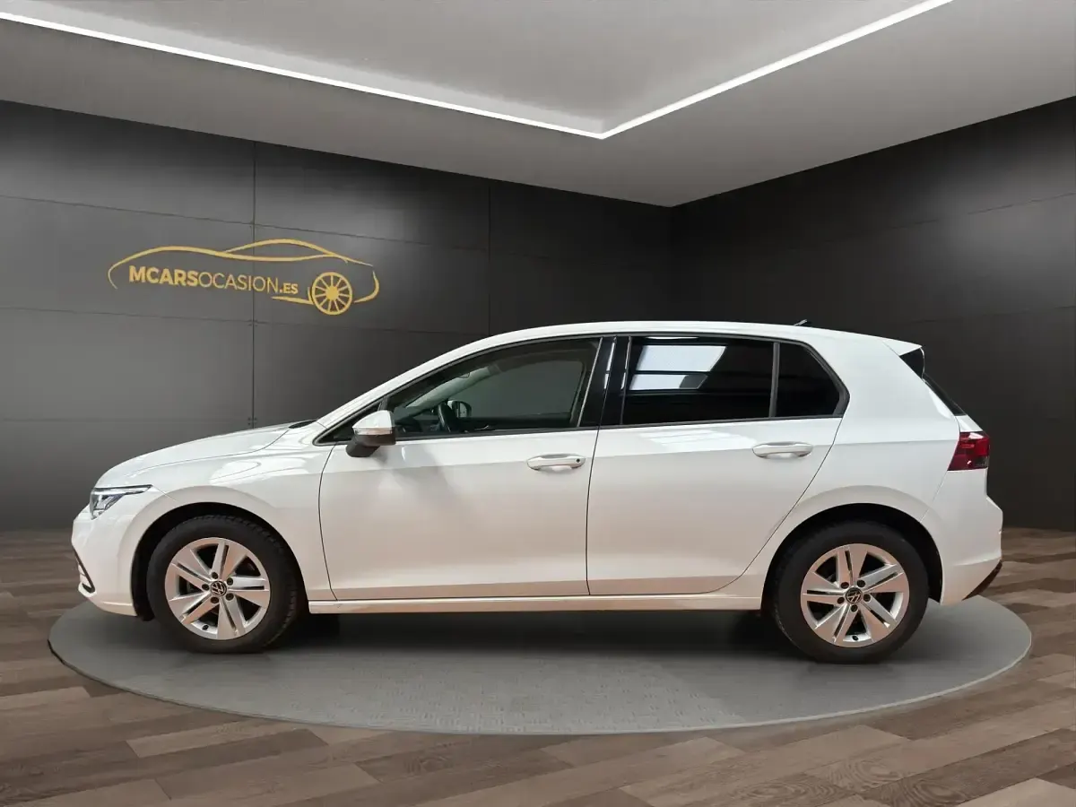 Używany VW Golf VII 115 KM (84 kW) 2021 Biały Hatchback