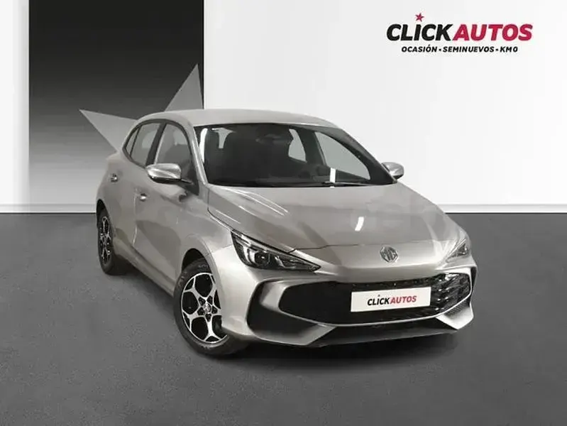 Usado MG MG3 Comfort 116 CV (85 kW) 2025 Gris / plata Utilitario