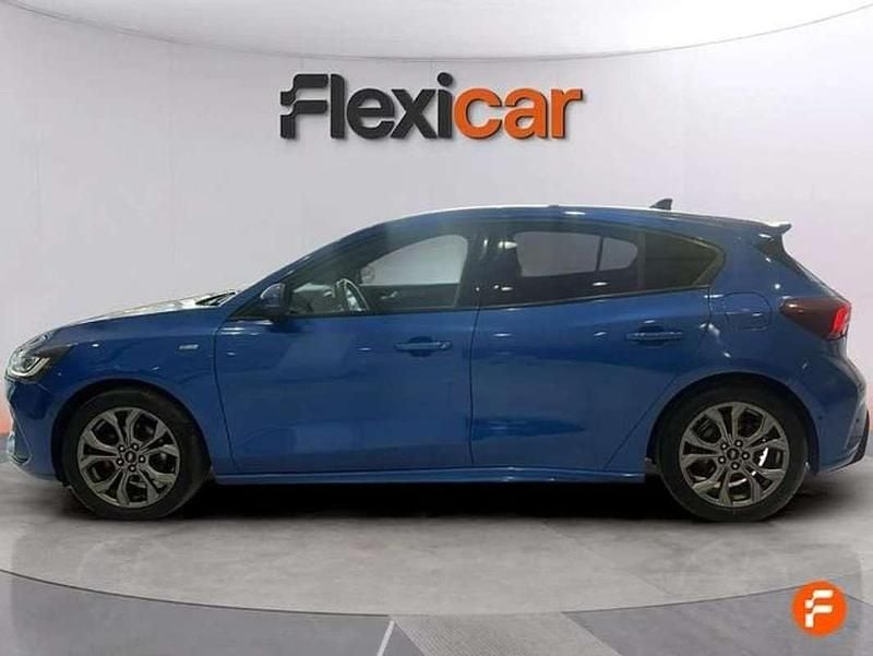 Usado Ford Focus ST-Line 125 CV (91 kW) 2023 Azul Berlina