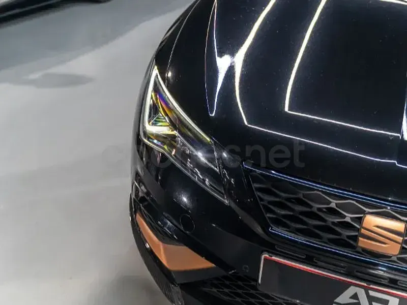 Usado Seat Leon CUPRA 290 CV (213 kW) 2020 Negro Berlina