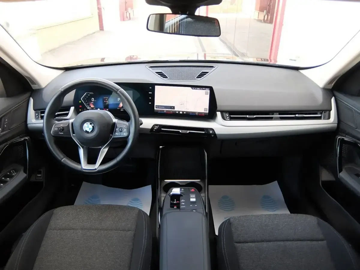Usado BMW X1 Sport Line 136 CV (100 kW) 2024 Negro SUV