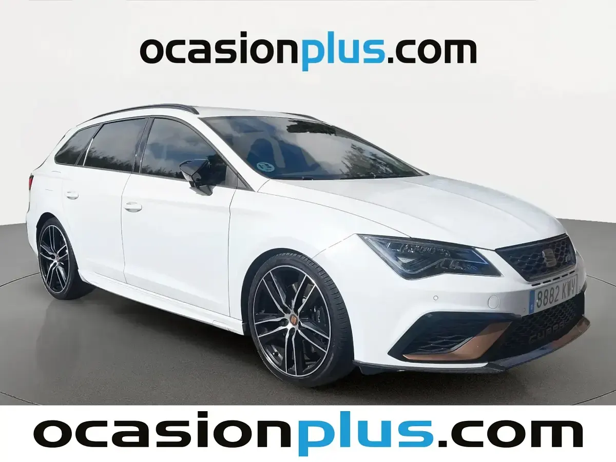 Usado Seat Leon 4Drive 300 CV (220 kW) 2019 Blanco Familiar