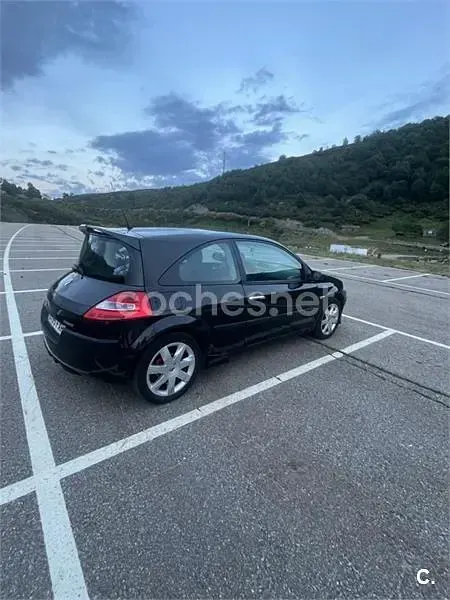 Usado Renault Mégane Expression 110 CV (80 kW) 2007 Negro Berlina