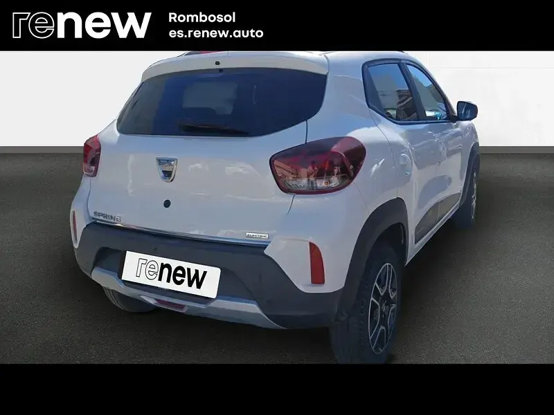 Usado Dacia Spring Comfort Plus 33 kW (45 CV) 2021 Blanco Utilitario