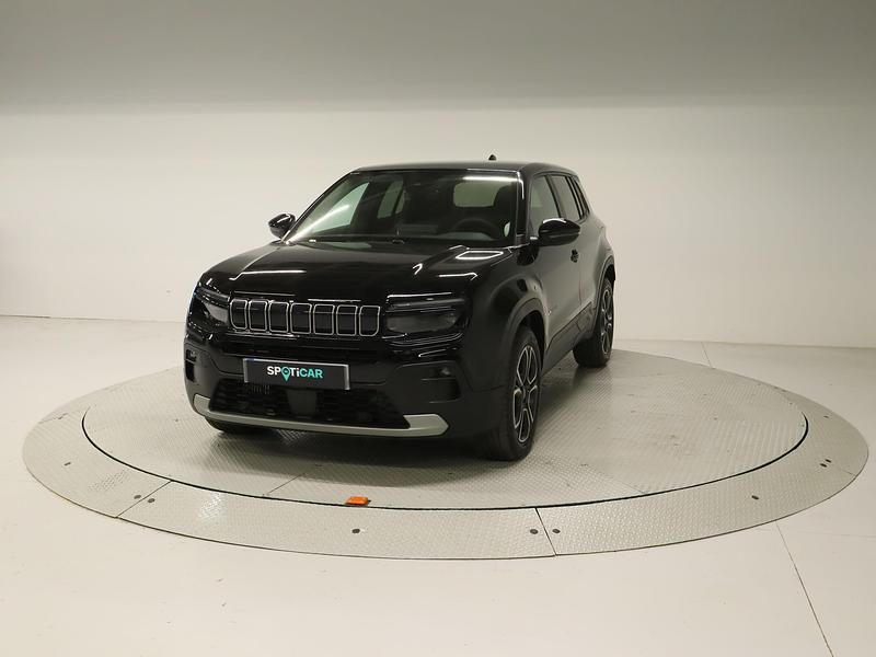 Usado Jeep Avenger Summit 100 CV (73 kW) 2025 Negro SUV