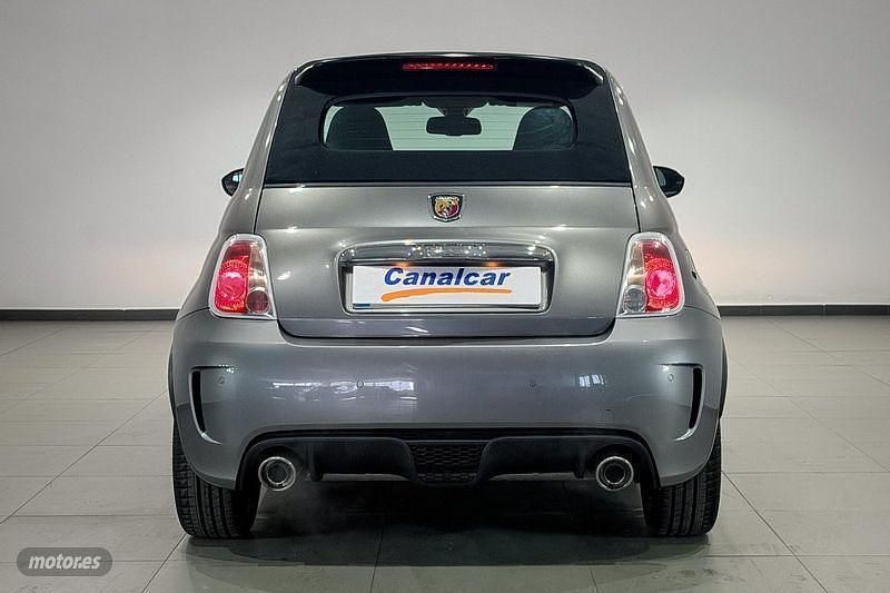 Usado Abarth 500C 135 CV (99 kW) 2014 Gris Descapotable