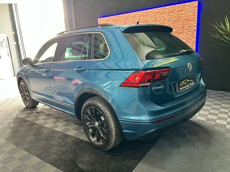 Usado VW Tiguan Advance 150 CV (110 kW) 2018 Azul SUV