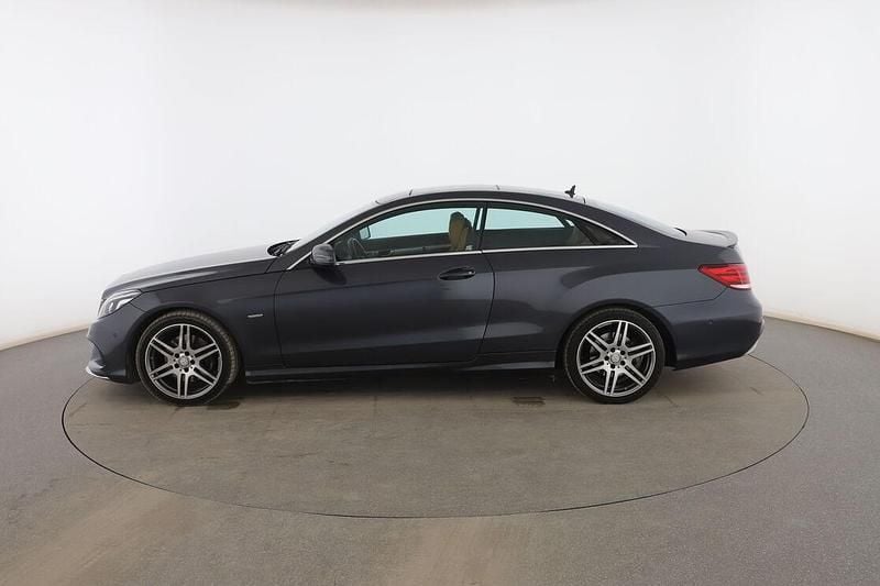 Usado Mercedes E220 Sport Edition 170 CV (125 kW) 2016 Gris Coupe