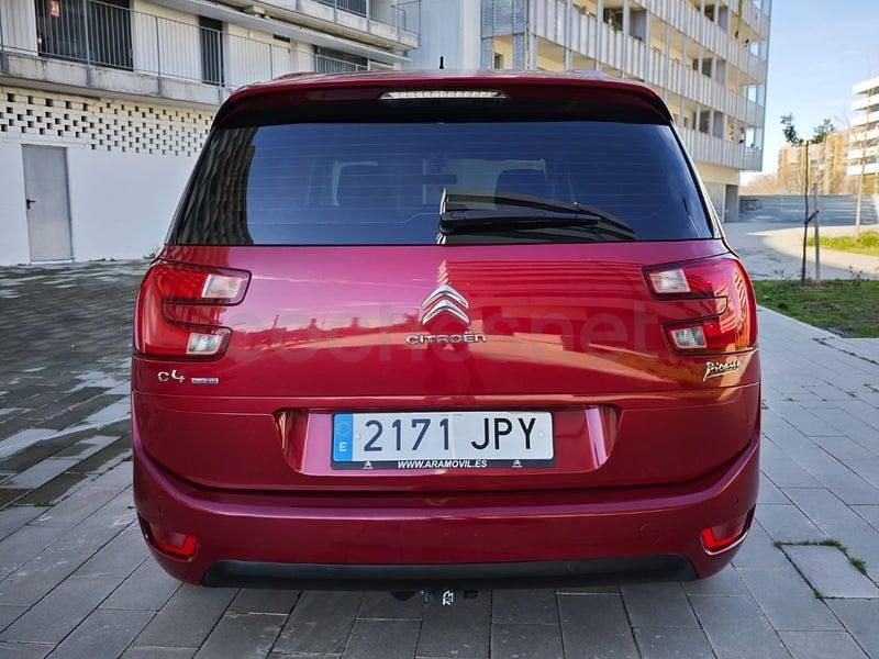 Usado Citroën Grand C4 Picasso Feel 120 CV (88 kW) 2016 Granate Monovolumen