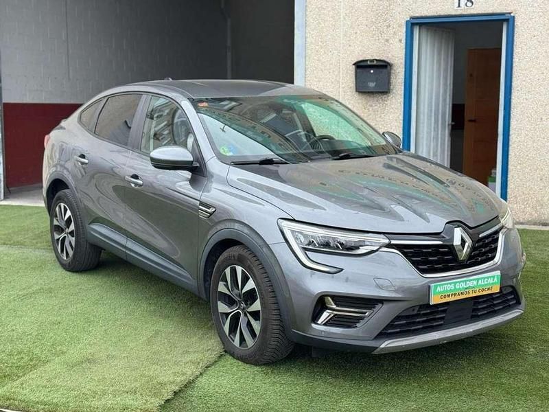 Gris / plata Usado 2023 Renault Arkana Engineered SUV | 22.000 € (Buen precio) - Imagen 1/4