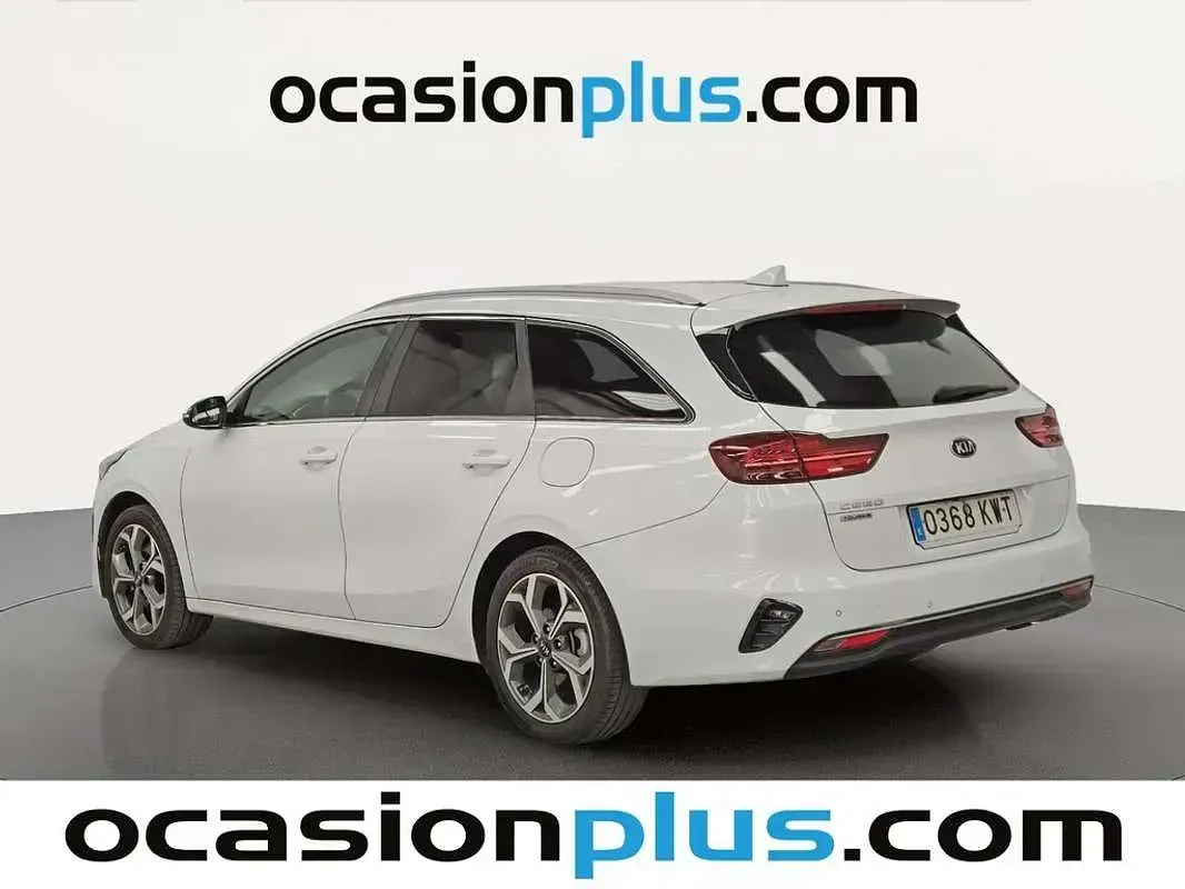 Usado Kia Ceed 116 CV (85 kW) 2019 Blanco Utilitario