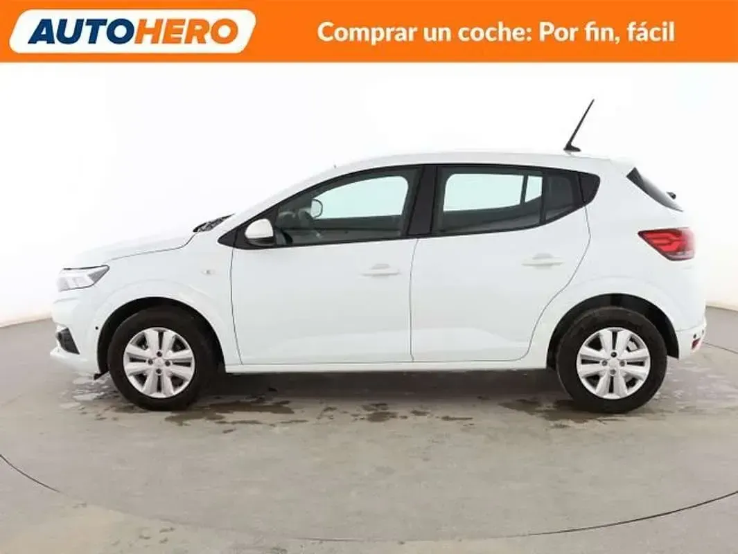 Begagnad Dacia Sandero Expression 91 HK (66 kW) 2024 Vit Halvkombi