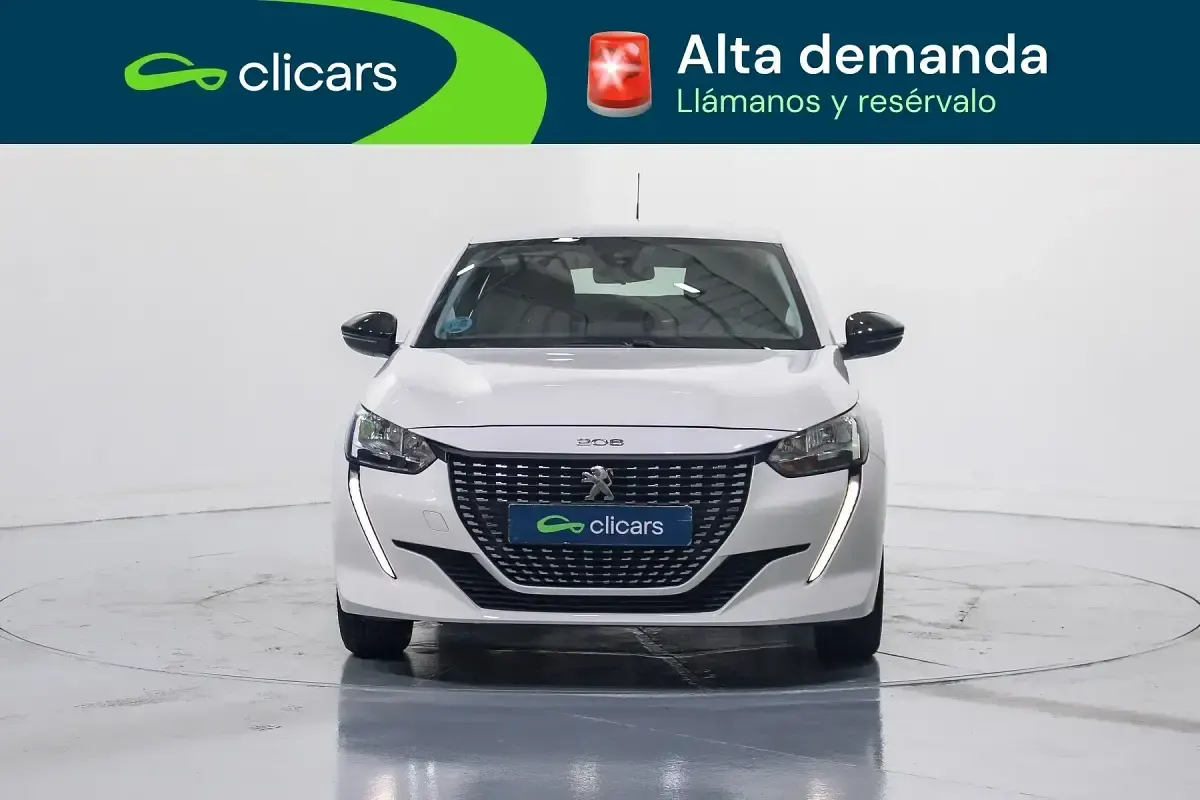 Usado Peugeot 208 Active 75 CV (55 kW) 2022 Blanco Utilitario