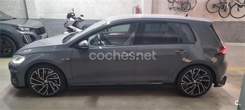 Usado VW Golf VII GTI 290 CV (213 kW) 2020 Gris / plata Berlina