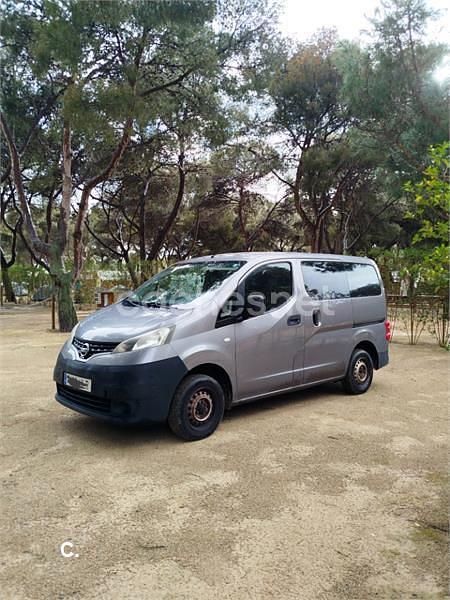Usado Nissan NV200 Comfort 90 CV (66 kW) 2013 Gris / plata Monovolumen