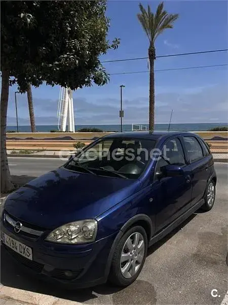 Usado Opel Corsa Cosmo 90 CV (66 kW) 2006 Azul Utilitario