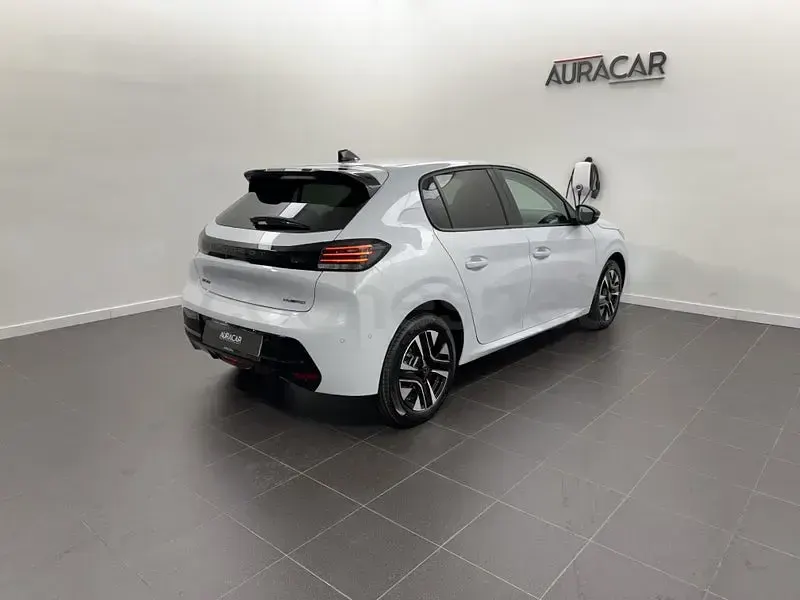 Nuevo Peugeot 208 Allure 110 CV (80 kW) 2026 Blanco Utilitario
