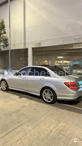 Usado Mercedes C280 231 CV (169 kW) 2008 Gris / plata Berlina