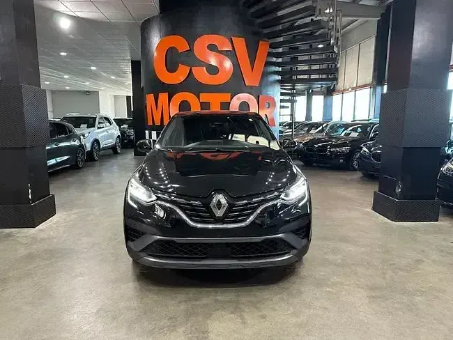 Usado Renault Captur RS Line 162 CV (119 kW) 2023 Negro SUV
