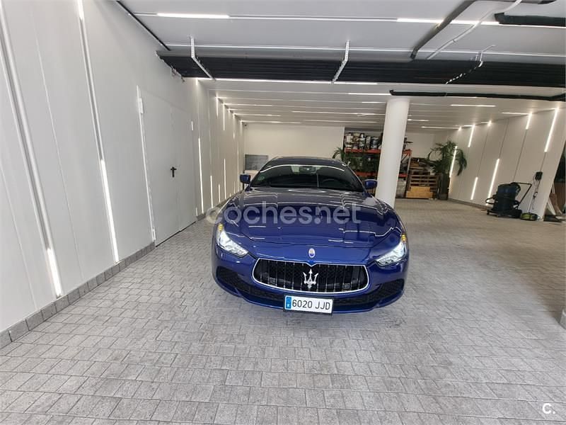 Usado Maserati Ghibli 410 CV (301 kW) 2015 Azul Berlina