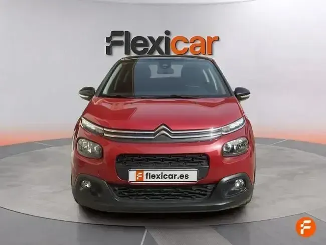 Usado Citroën C3 Feel 82 CV (60 kW) 2019 Rojo Utilitario