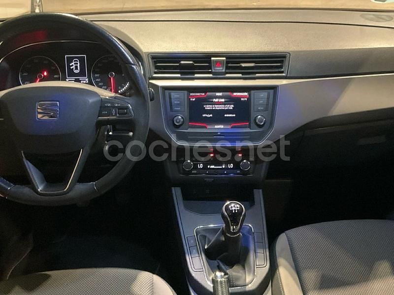 Usado Seat Ibiza CONNECT 80 CV (58 kW) 2019 Gris / plata Berlina