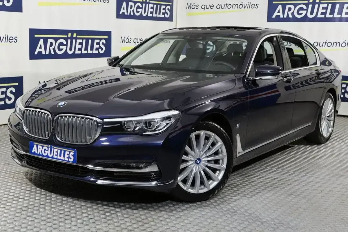 Usado BMW 740 iPerformance 326 CV (239 kW) 2018 Berlina